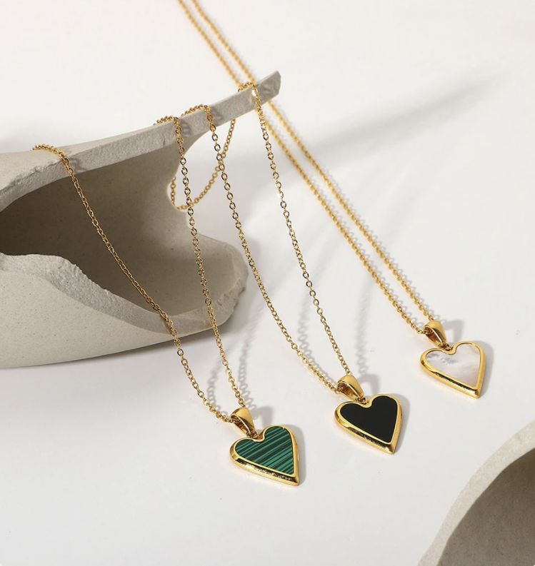 Natural Shell Heart Pendant Gold Plated Necklace