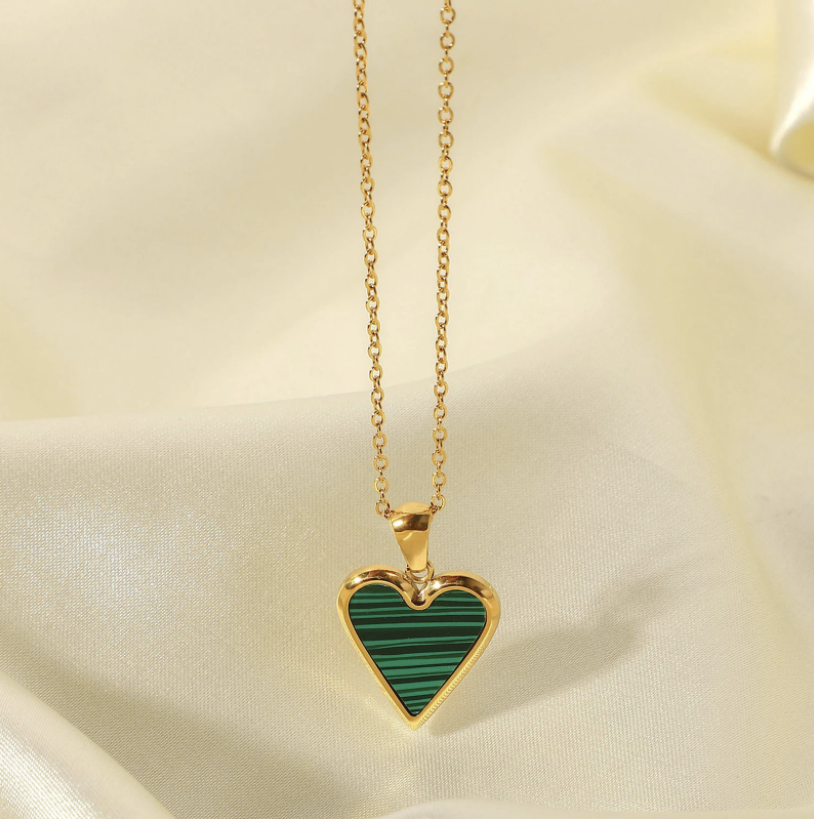 Natural Shell Heart Pendant Gold Plated Necklace